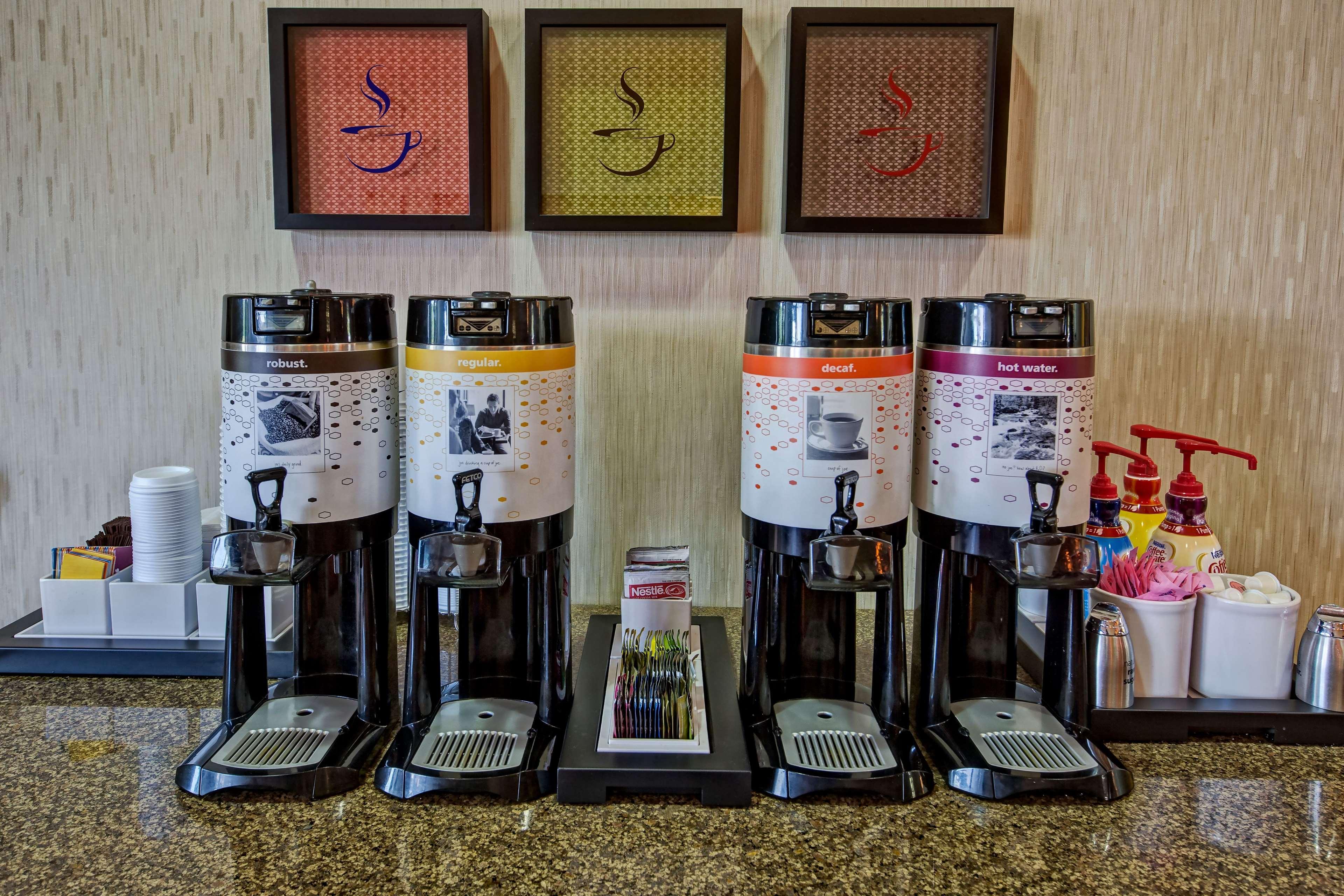 Hampton Inn Clarksville Exteriör bild