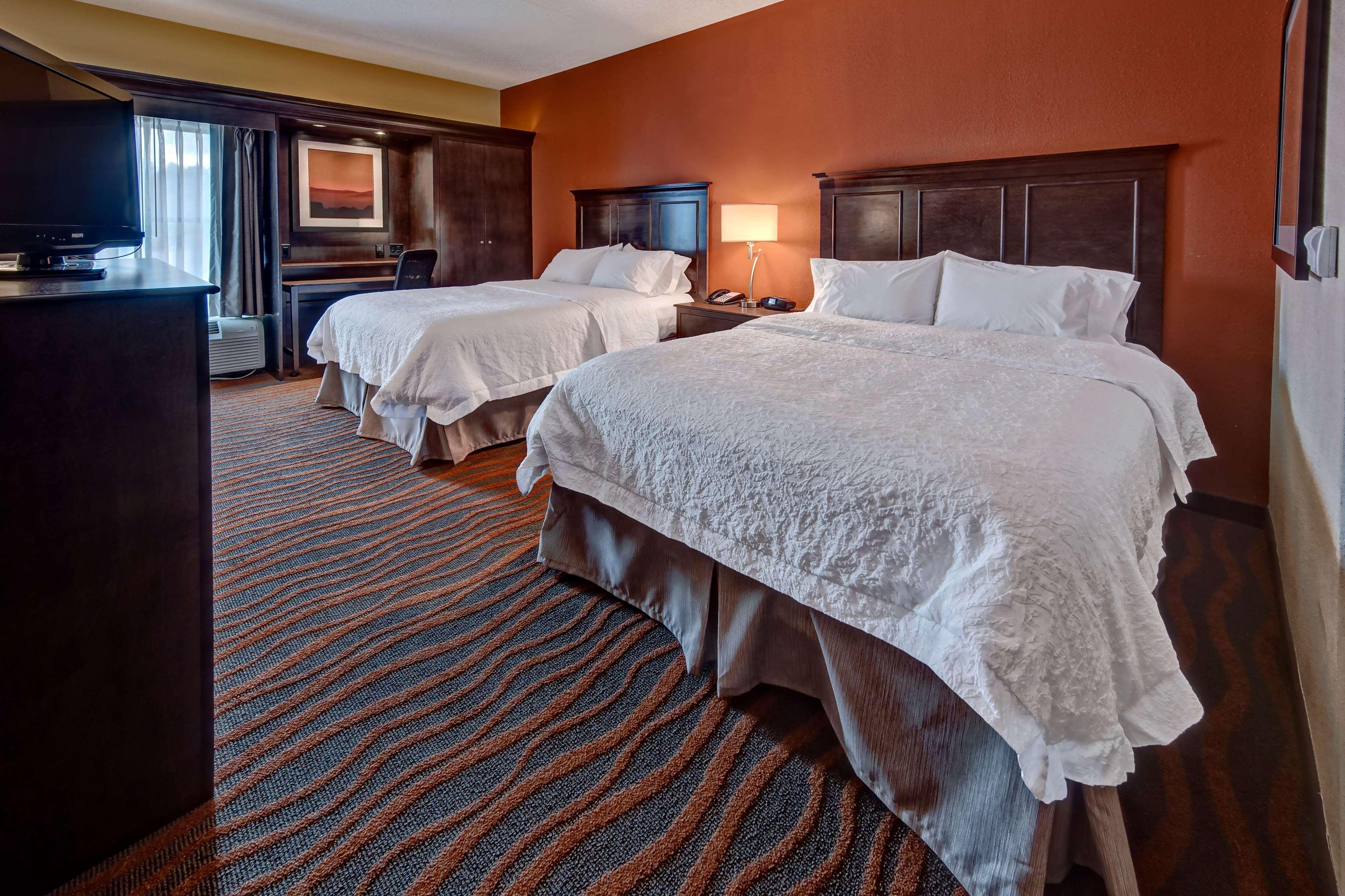 Hampton Inn Clarksville Exteriör bild