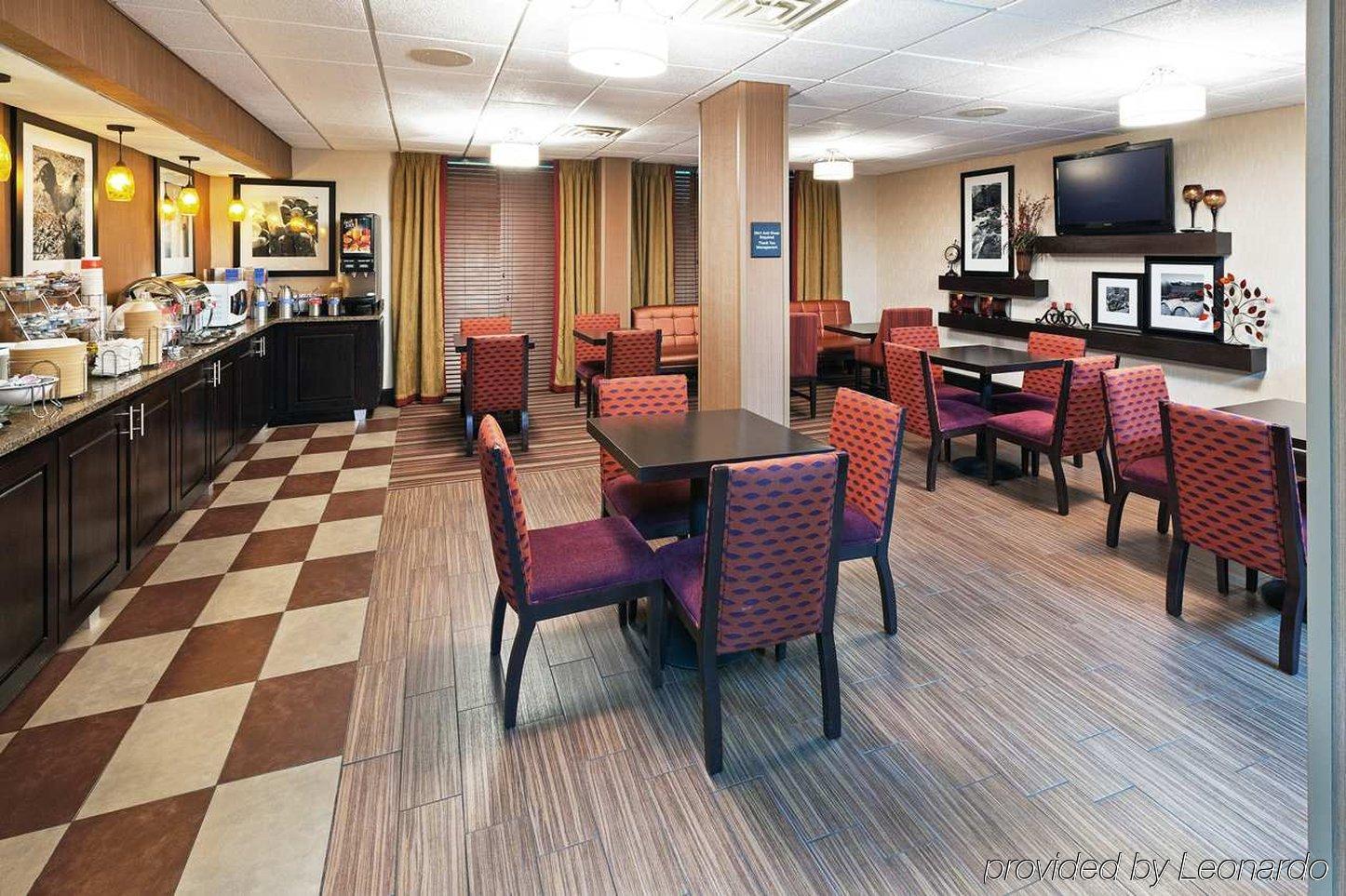 Hampton Inn Clarksville Exteriör bild